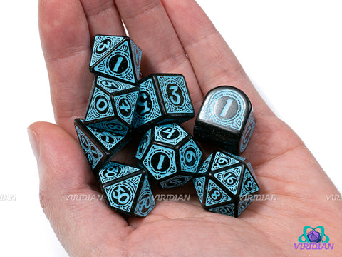 Q-Workshop 20th Anniversary: Viking | Glittery Back & Turquoise | Acrylic Dice Set (7)