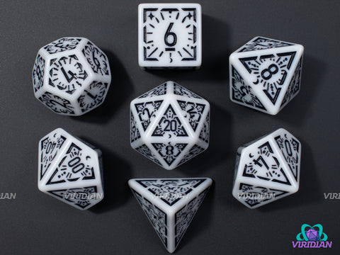 White Dawn Stars | White and Black Ornate Star Design | Acrylic Dice Set (7)