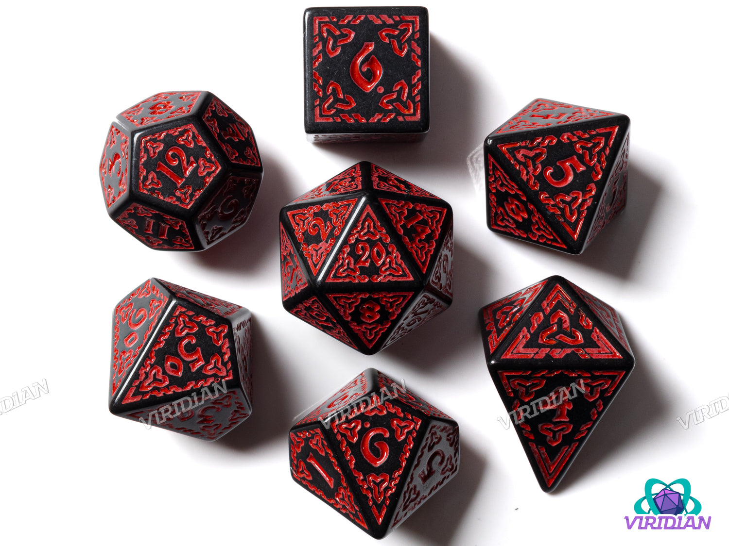 Celtic Knots: Morrigan | Acrylic Dice Set (7)