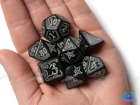 Call of Cthulhu: Black & Glow-In-The-Dark Dice Set (7) | Acrylic Polyhedral Dice (7)