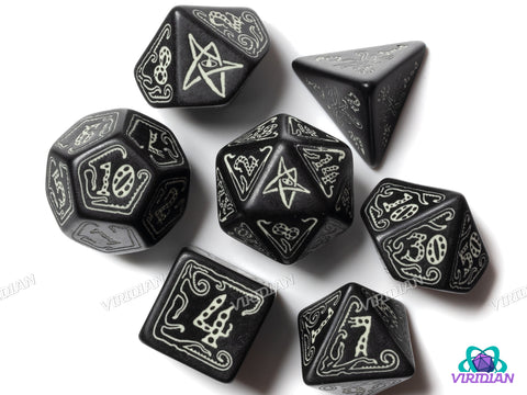 Call of Cthulhu: Black & Glow-In-The-Dark Dice Set (7) | Acrylic Polyhedral Dice (7)