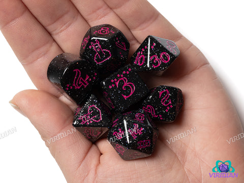 Shimmering Llama: Spitty | Rough Texture | Acrylic Polyhedral Dice (7)