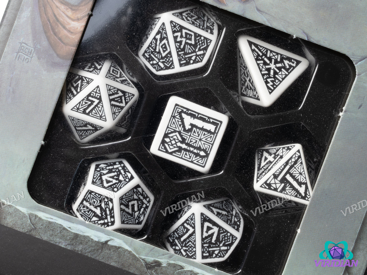 Dwarven (White & Black) | Q Workshop | Acrylic Dice Set (7)