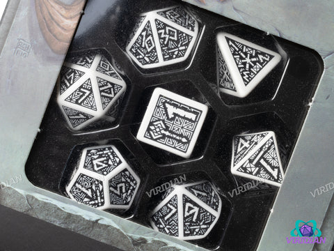 Dwarven (White & Black) | Q Workshop | Acrylic Dice Set (7)