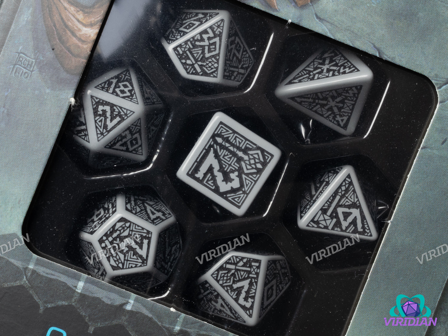 Dwarven (Gray & Black) | Q Workshop Dice Set (7) | Q Workshop