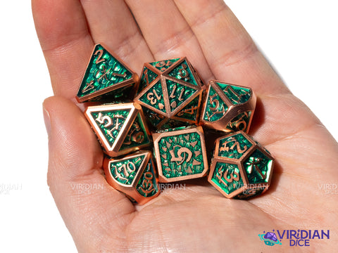 Monster Slayer (Green & Gold) | Hunter's Mark, Bow, Sword, Axe, Monster Teeth | Metal Polyhedral Dice (7)