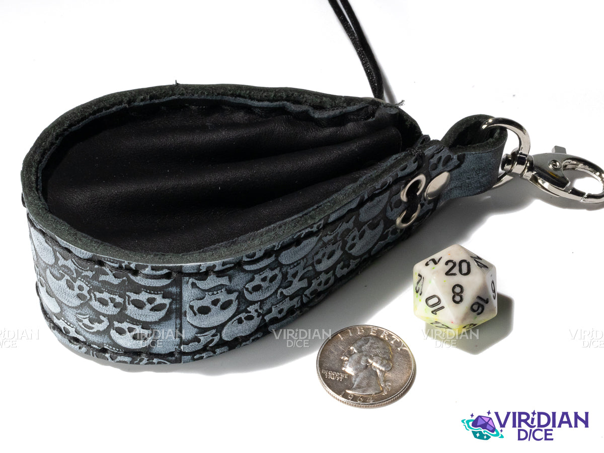 Macabre Skull Dice Wallet | Catacombs, Q Workshop | Leather Pouch Dice Bag (1)