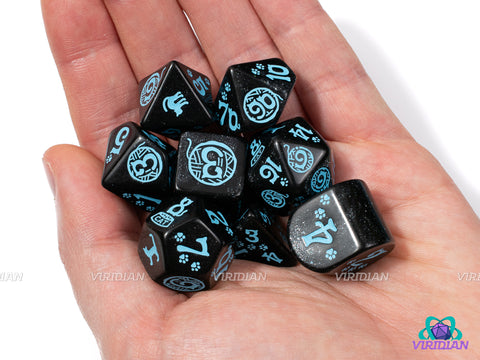 Q-Workshop 20th Anniversary: Cats | Glittery Back & Turquoise-Blue | Acrylic Dice Set (7)