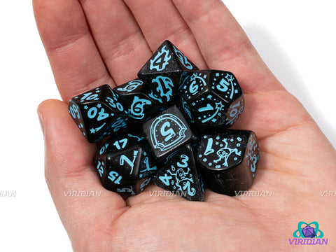 Q-Workshop 20th Anniversary: My Very First Set | Glittery Back & Turquoise-Blue | Acrylic Dice Set (7)