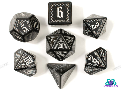 Pathfinder: Carrion Crown | Black & Silver | Q Workshop | Acrylic Dice Set (7)