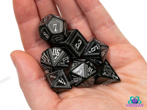 Pathfinder: Carrion Crown | Black & Silver | Q Workshop | Acrylic Dice Set (7)