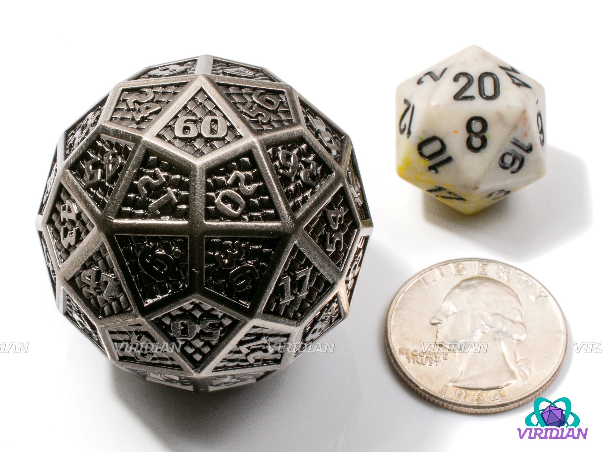 Silver D60 | Unusual, Dark-Silver Metal, Grey-Black Scales, Giant