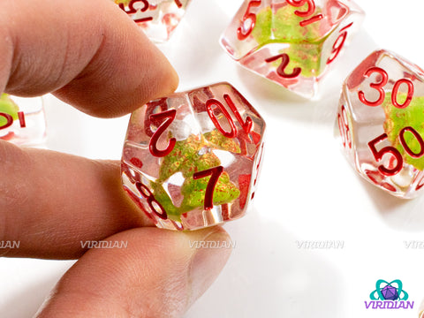 O' Christmas Tree | Snow Topped Tree Inside, Red Ink/Sprinkling, Clear | Resin Dice Set (7)