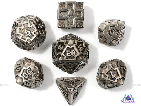Silver Idol | Textured Design Metal Dice Set (7) | Dungeons and Dragons (DnD)