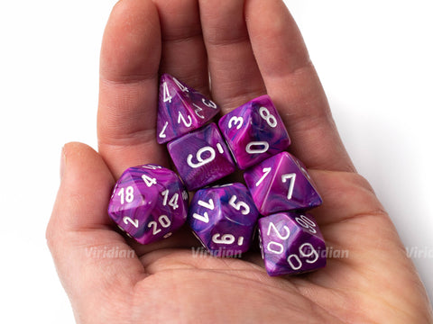 Festive Violet & White | Pink and Purple | Chessex Dice Set (7)