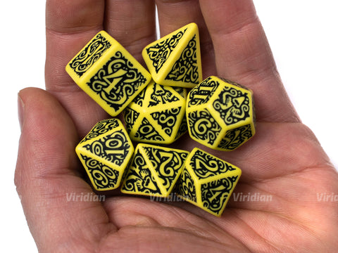 Call of Cthulhu The Outer Gods Hastur | Yellow & Black Dice Set (7) | Q Workshop